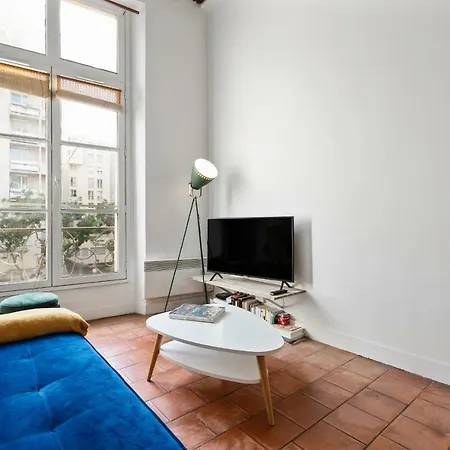 Apartment Stunning 1 Bed Apt W/decorated Int Nr Marais *